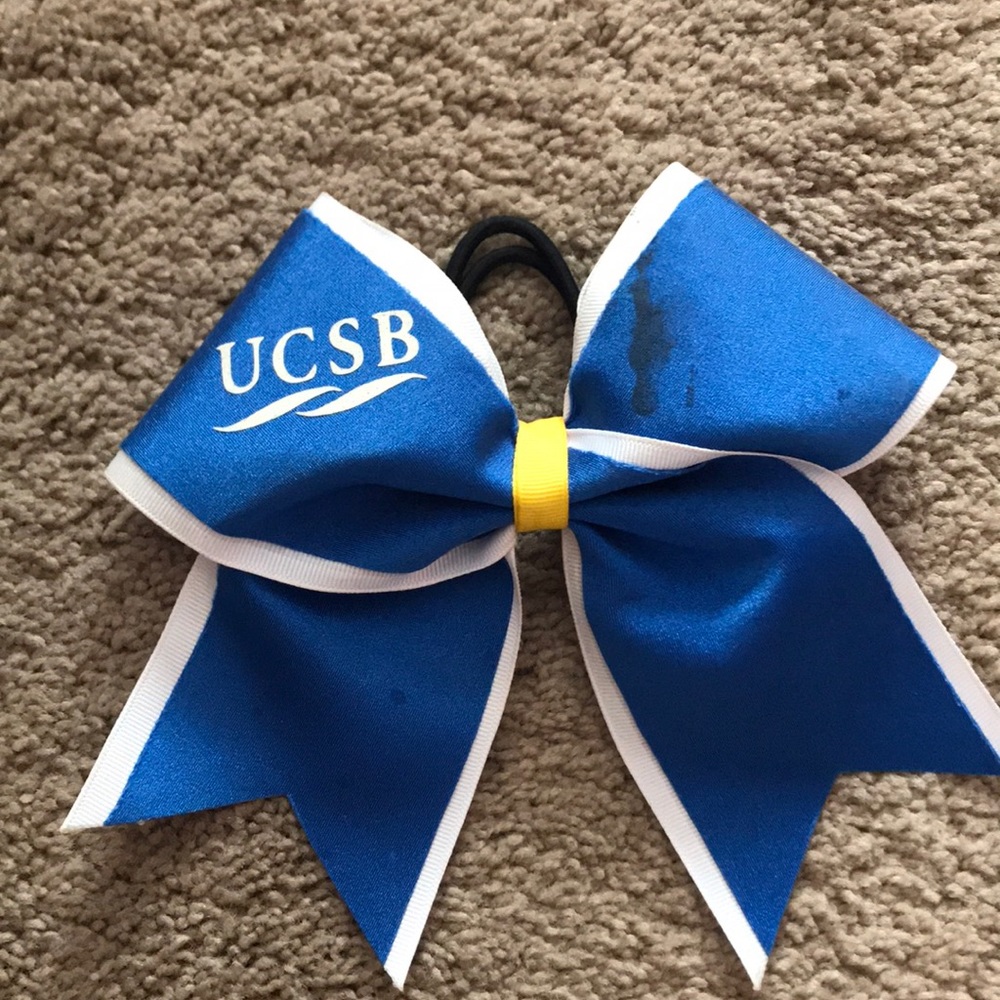 UCSB Cheer bow
